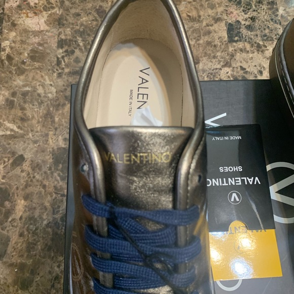 Valentino by Mario Valentino Dalia Luxe Platform Sneakers Pewter SZ 10 Brand New - Picture 7 of 16